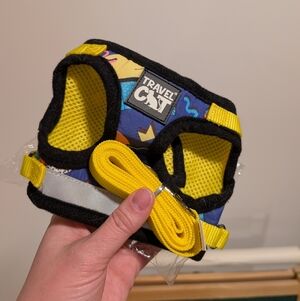 Travel Cat Harness And Leash 90's Print, Small, New